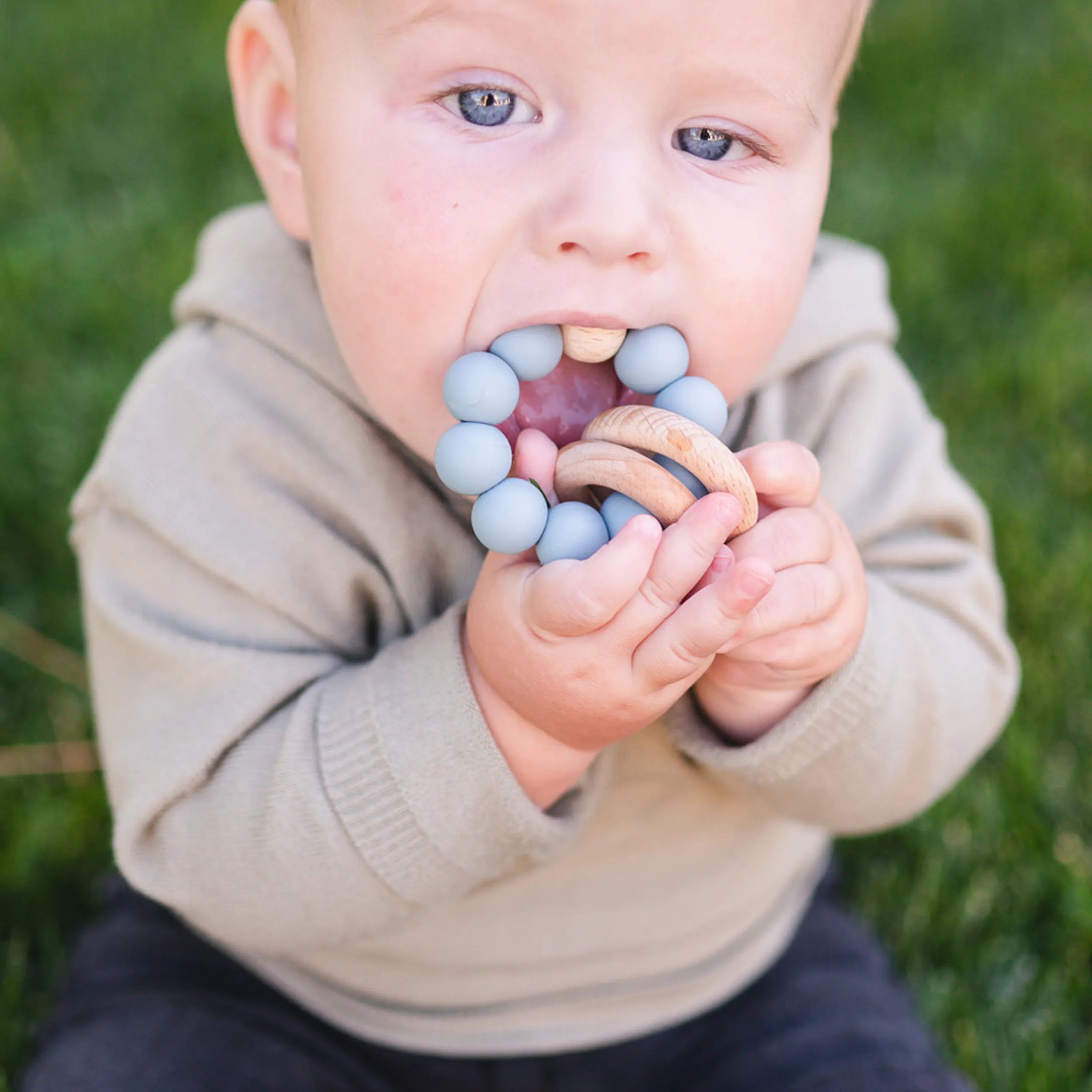 Babeehive Goods Clay Teething Ring